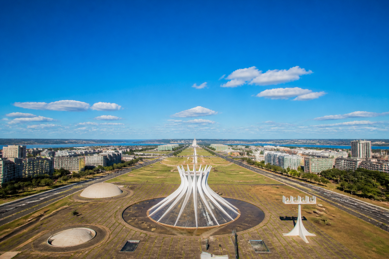 Brasília fortalece rota do turismo cívico e gastronômico para o segundo semestre