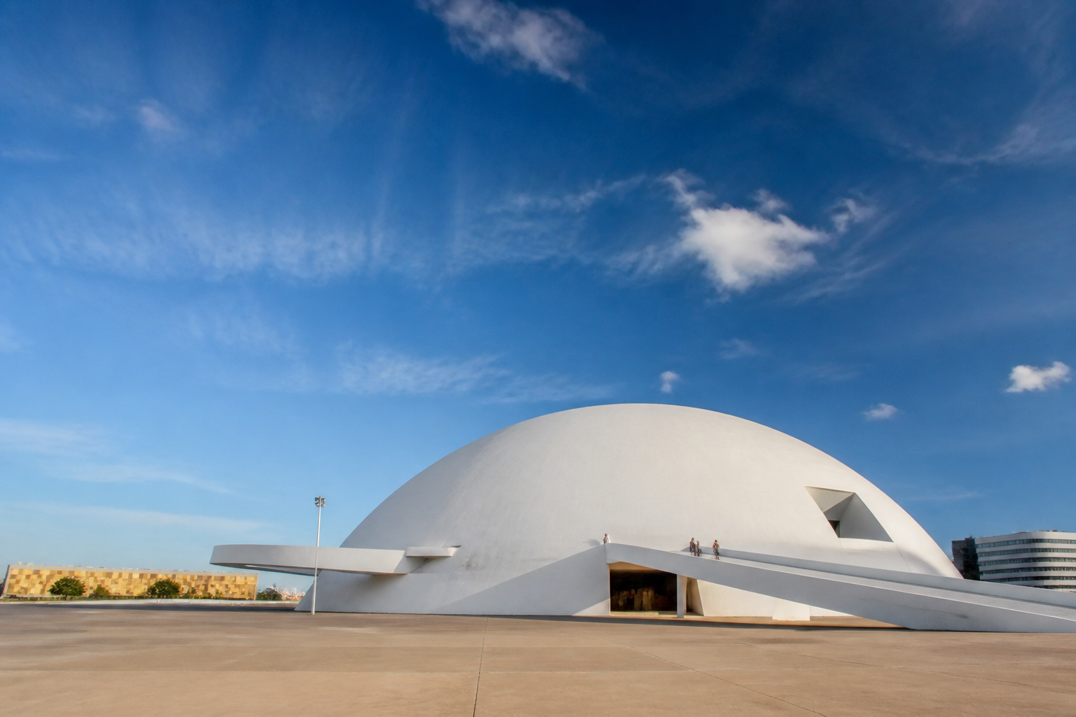 Brasília recebe exposição inédita sobre a história do modernismo no Museu Nacional