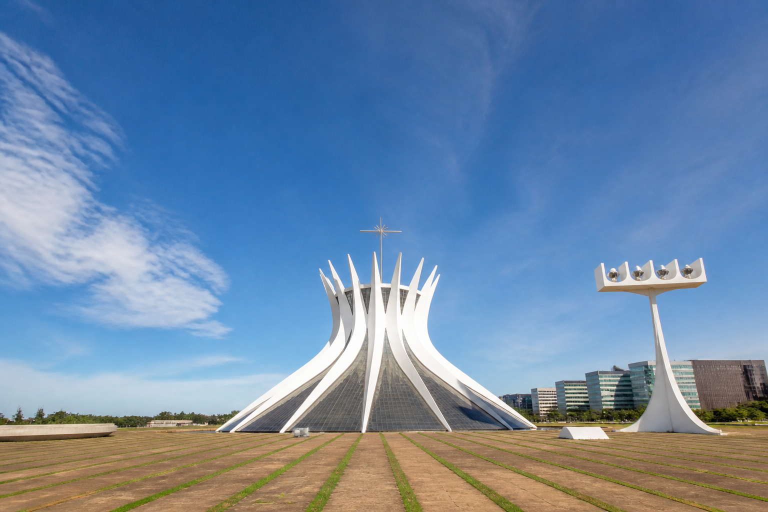 Brasília registra aumento no fluxo de turistas e aposta em roteiros arquitetônicos para…