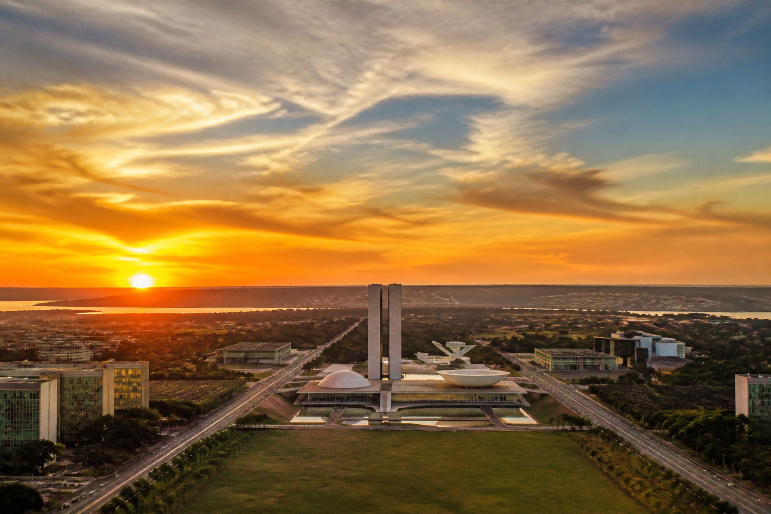 Brasília fortalece roteiros de turismo cívico e arquitetônico para a alta temporada