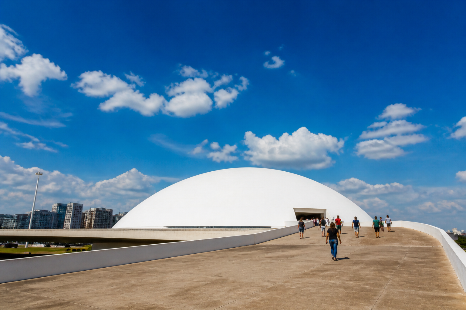 Brasília recebe exposição inédita sobre arte contemporânea no Museu Nacional
